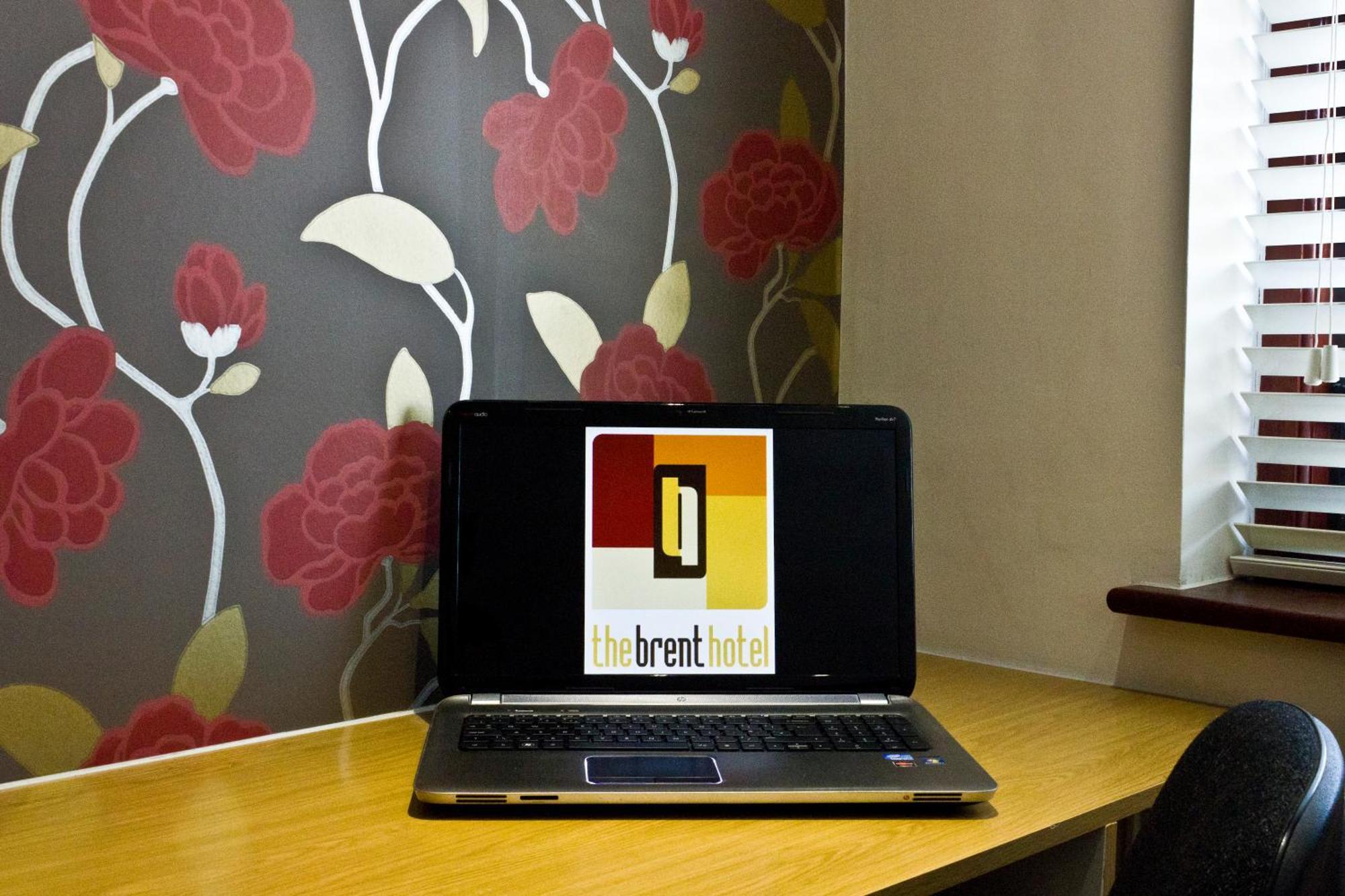 The Brent Hotel - London - Wembley ฮาร์โรว์ ภายนอก รูปภาพ