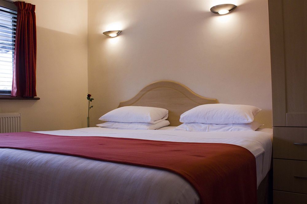 The Brent Hotel - London - Wembley ฮาร์โรว์ ภายนอก รูปภาพ